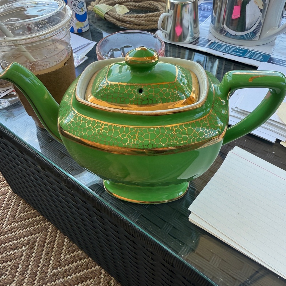 Vintage Hall Green and Gold Teapot